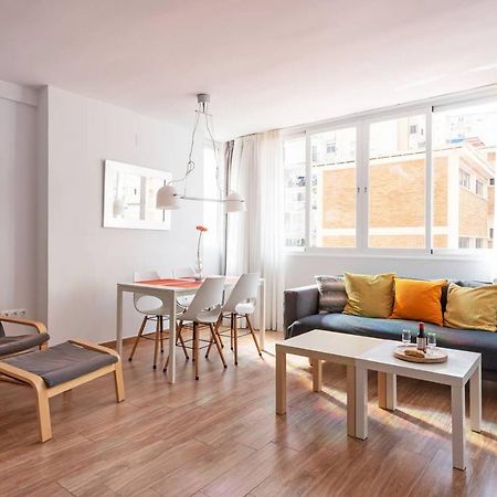 Apartament Amadeo Vives 3 Malaga Zewnętrze zdjęcie